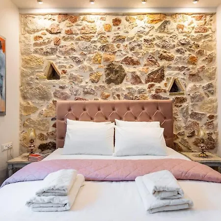 Feriehus Queen's Stone Legend, Royal Living By Acropolis Athen